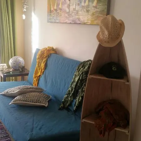Casa De Los Corazones Amarillos * Adeje